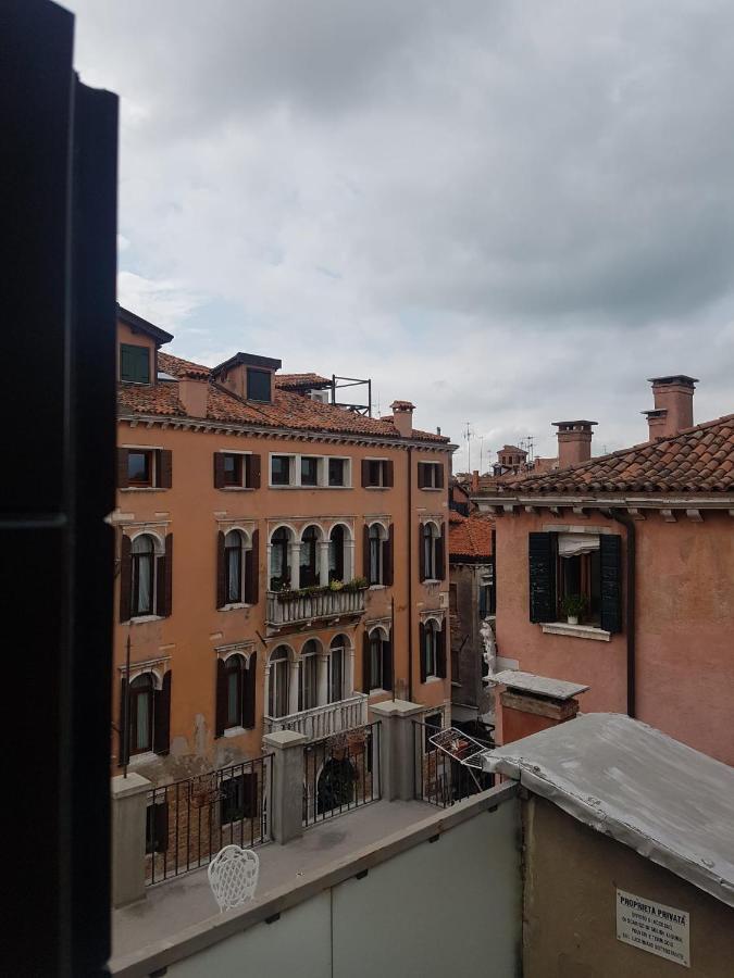 Ca' Cappello Venice Apartment 2 With Canal View Ngoại thất bức ảnh
